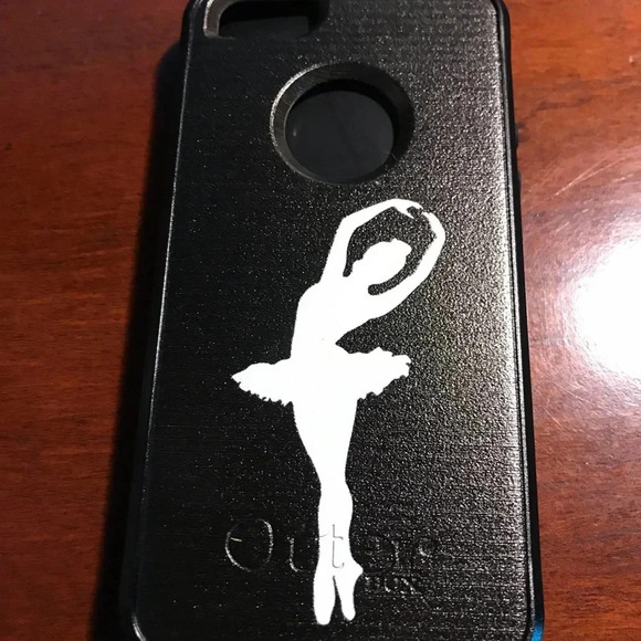 NWT Otterbox Case Black Ballerina iPhone 5/5s - Picture 1 of 4